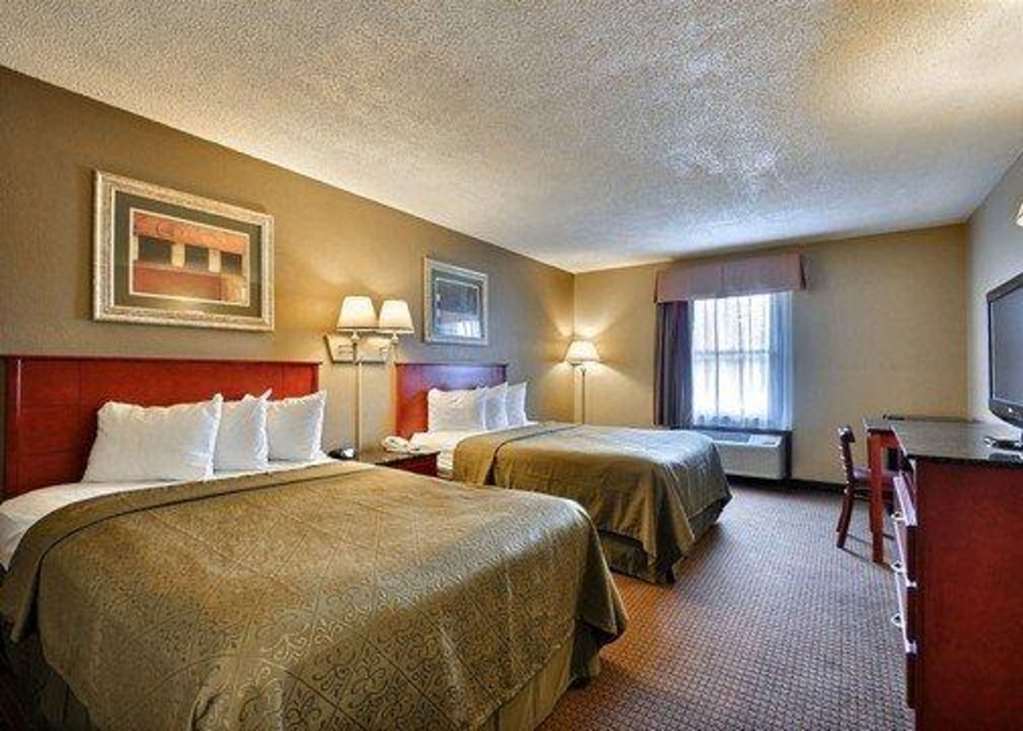 Quality Inn & Suites Bedford West Kamer foto