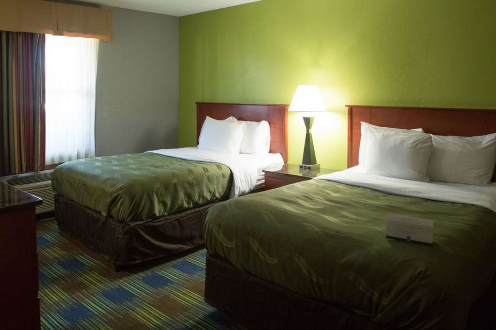 Quality Inn & Suites Bedford West Kamer foto